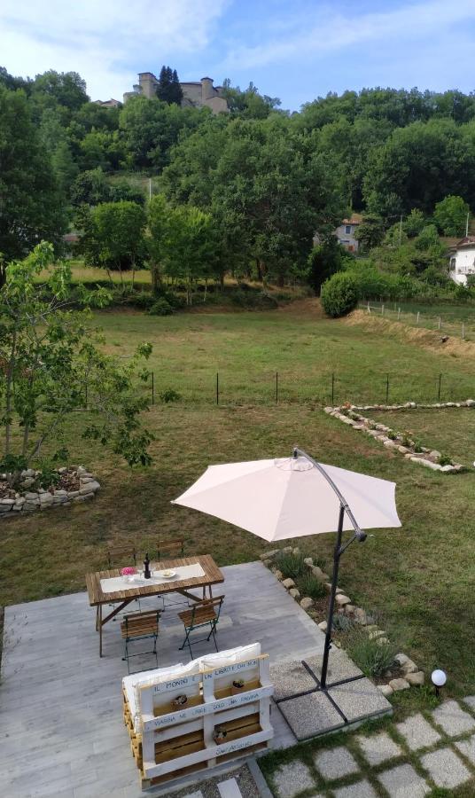 Il Giardino di Marzo Guest House Monti di Licciana Nardi Esterno foto