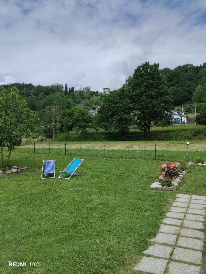 Il Giardino di Marzo Guest House Monti di Licciana Nardi Esterno foto